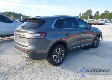 2022 Lincoln Nautilus Standard z USA, uszkodzony, nr VIN 2LMPJ6J9XNBL25773